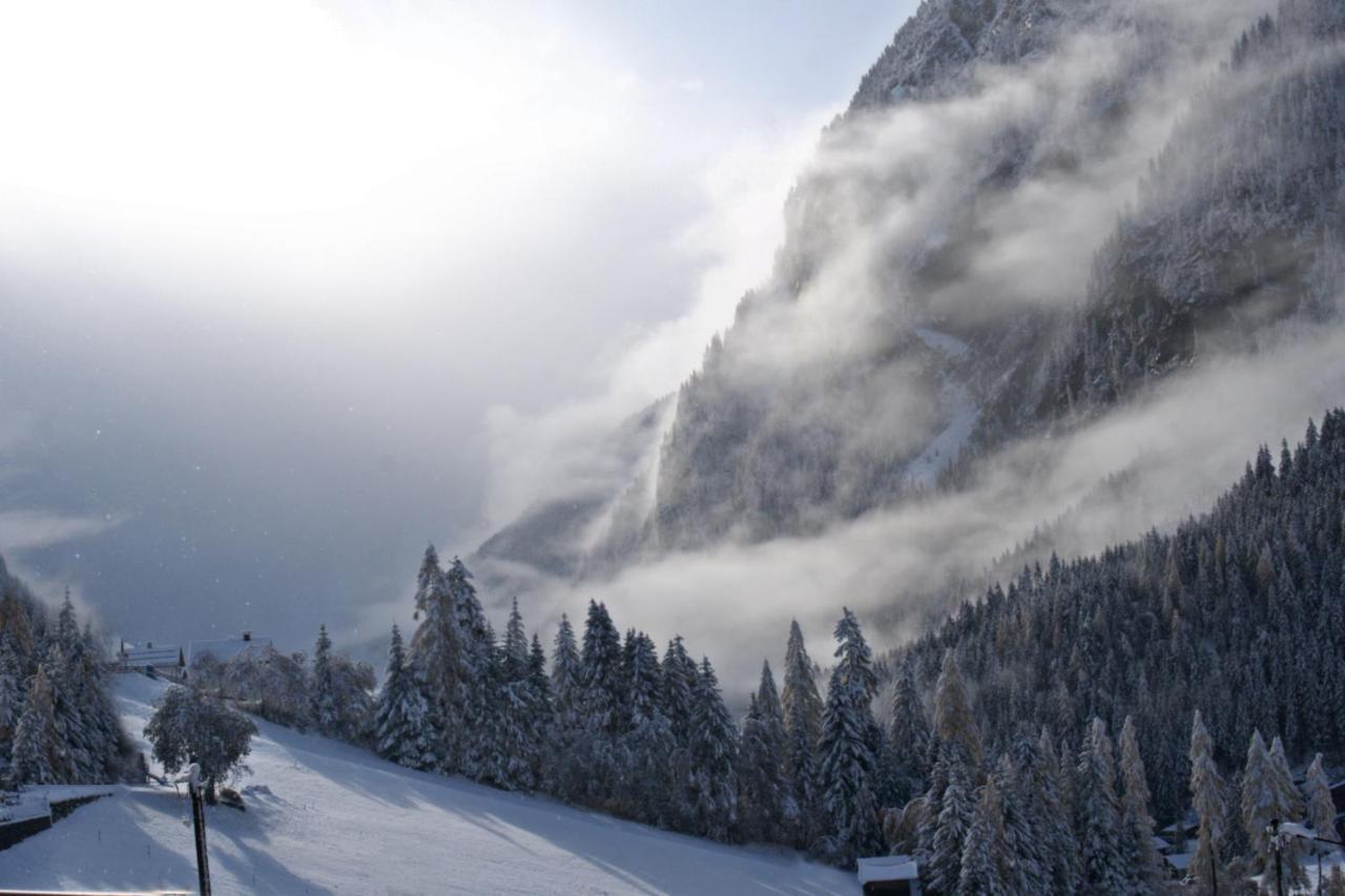 Apart Knabl Sankt Leonhard im Pitztal Esterno foto